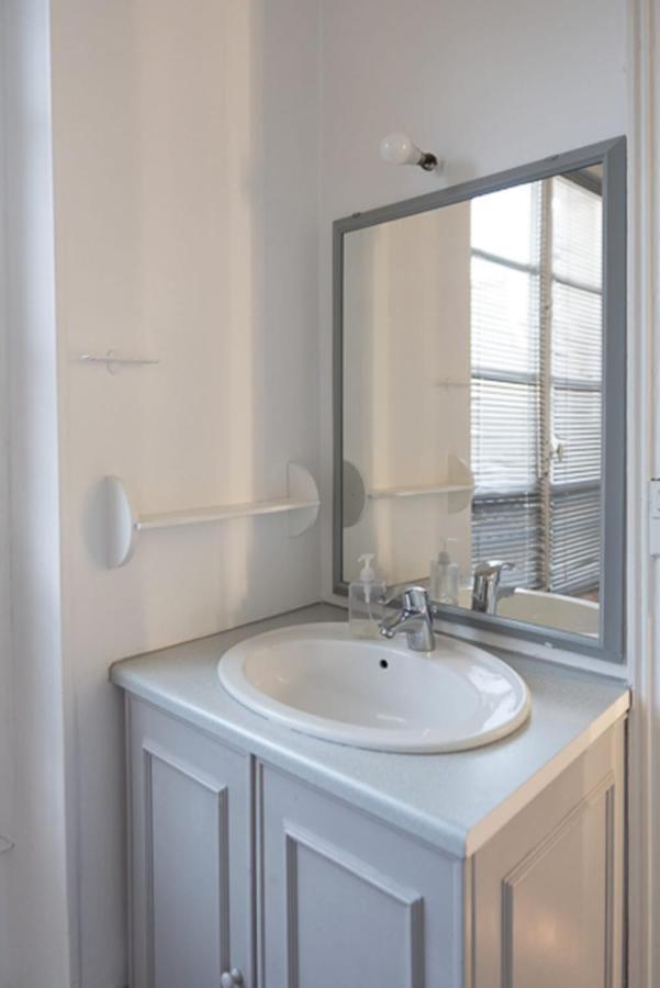 Beautiful 120m Near The Sainte-chapelle Paris