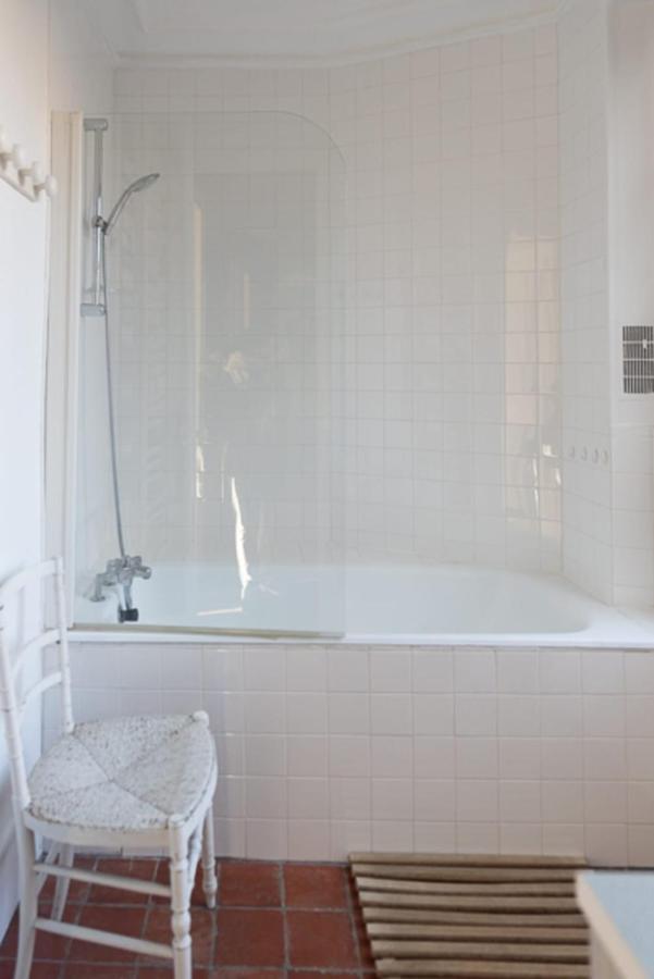 Beautiful 120m Near The Sainte-chapelle * Paris